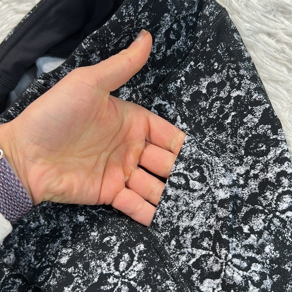 Lululemon Pace Rival Crop *22" Achromatize Ice Grey Black - Picture 5 of 8